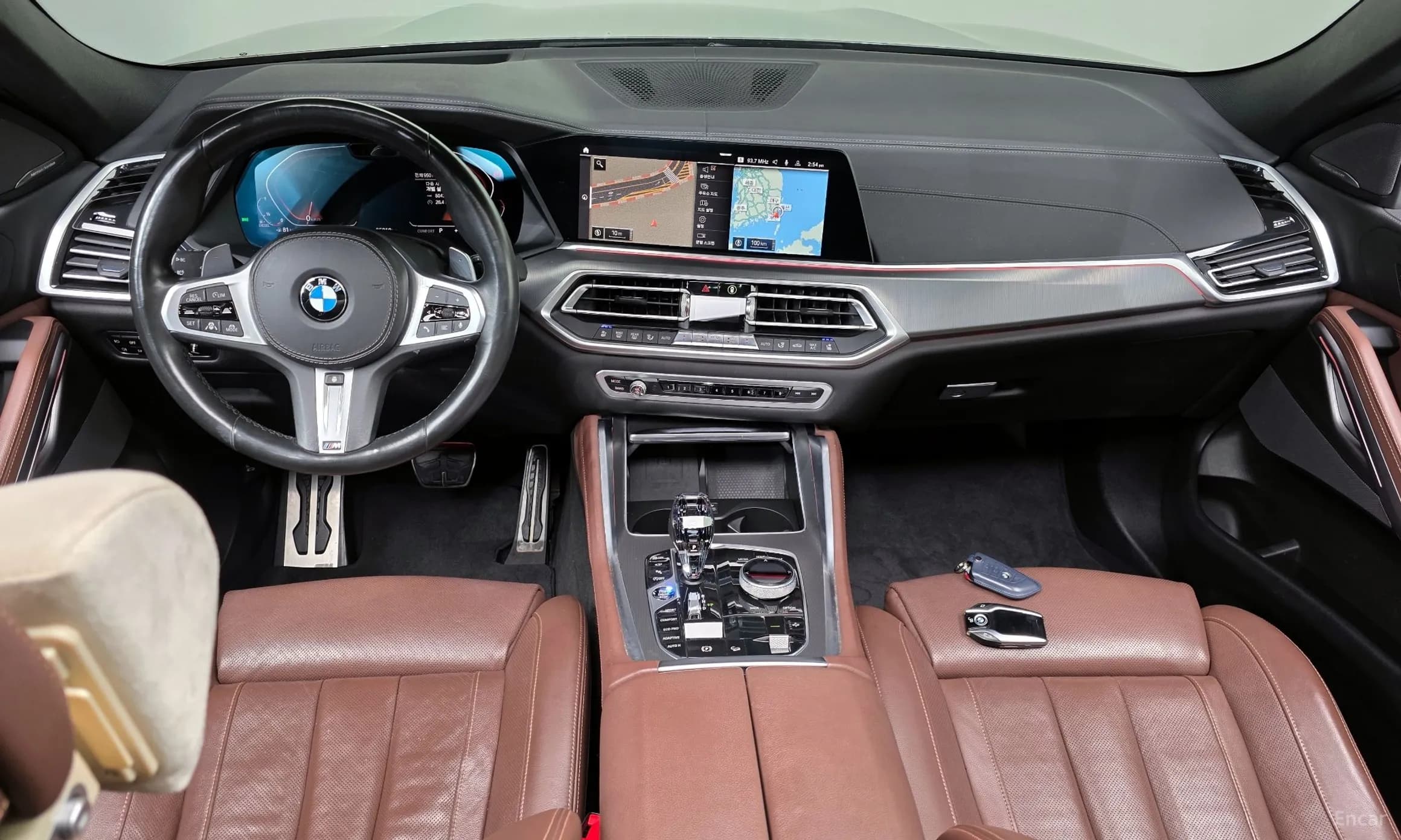 X6 (G06)