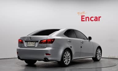 IS250