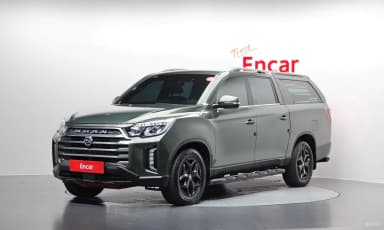 Rexton Sports Khan
