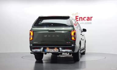 Rexton Sports Khan
