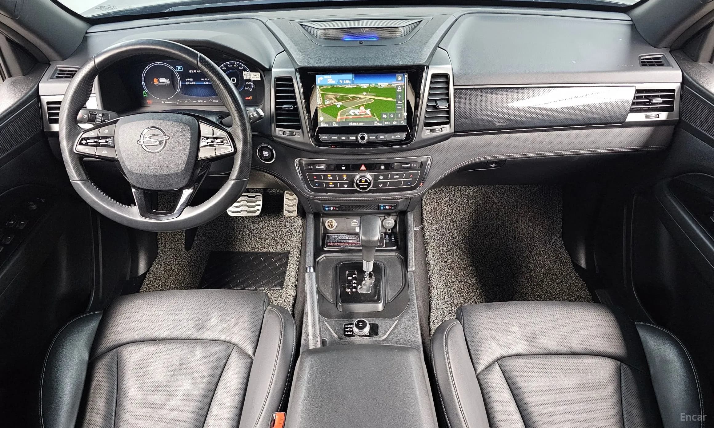 Rexton Sports Khan