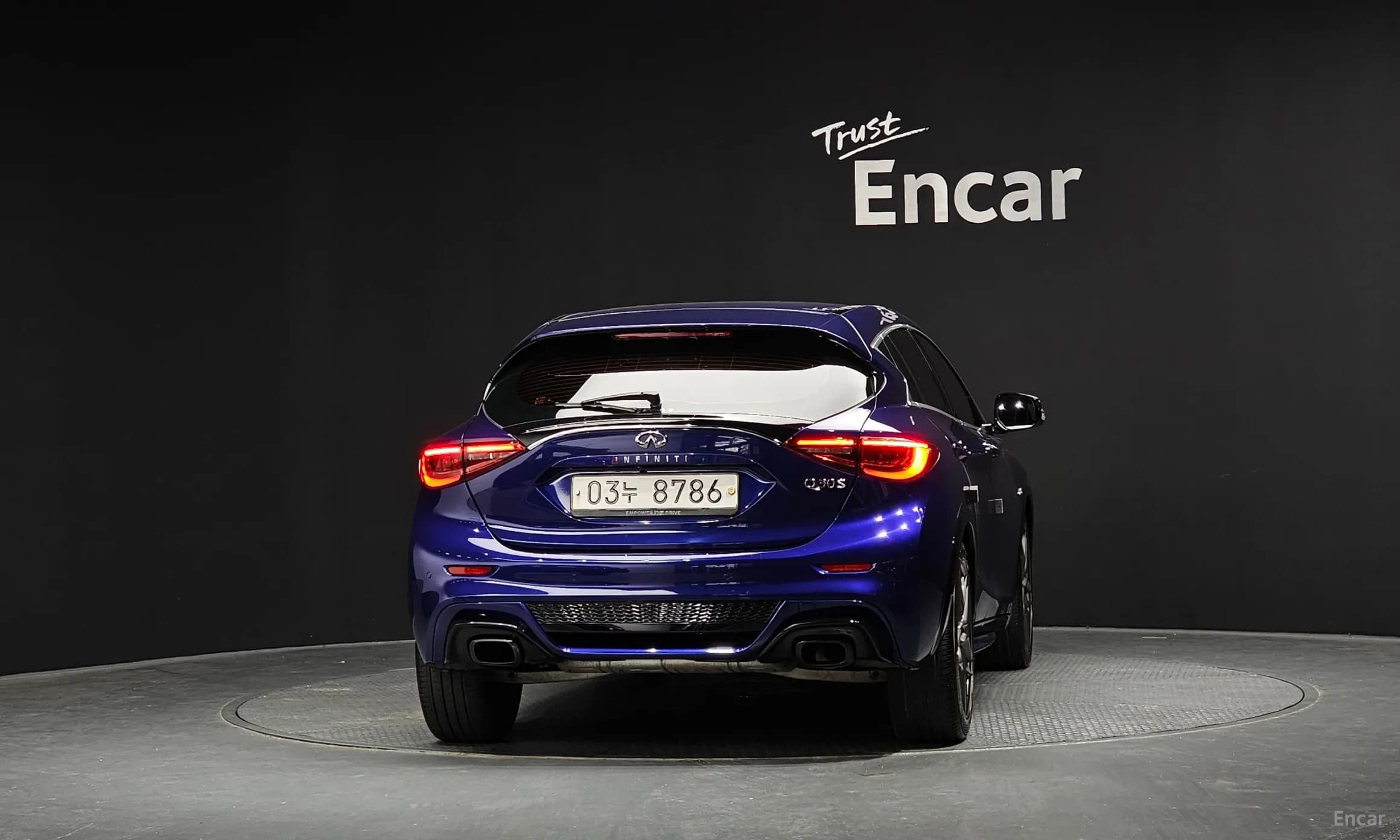 Q30