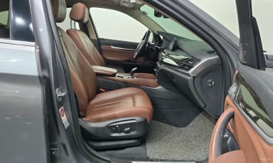 X6 (F16)