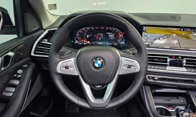 X7 (G07)