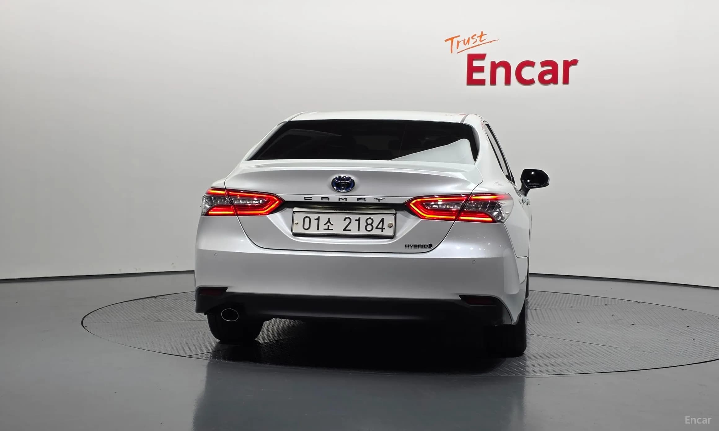 Camry (XV70)