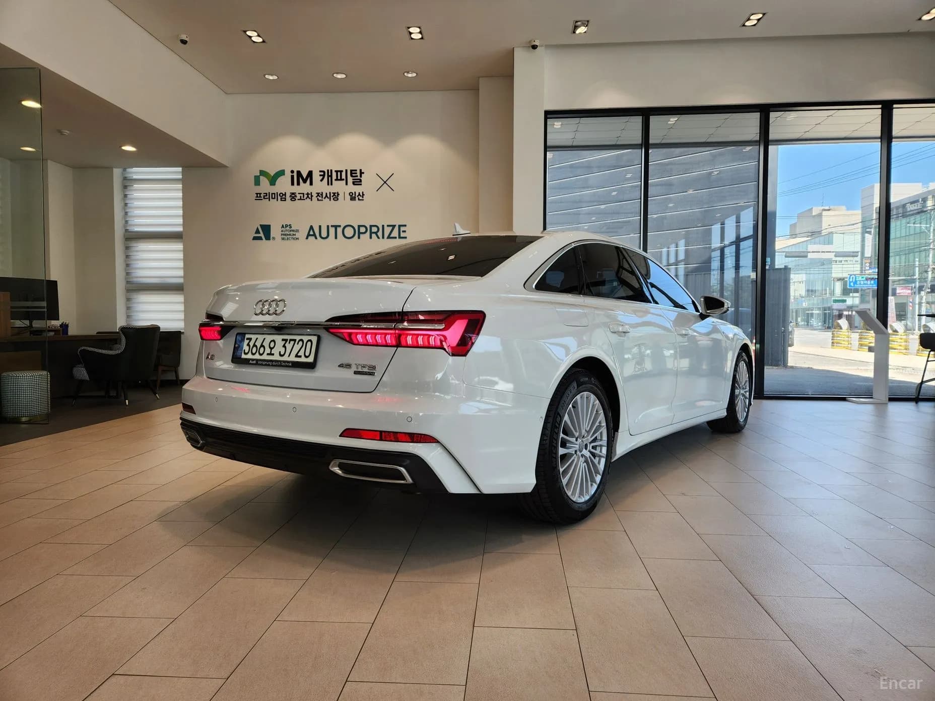 A6 (C8)