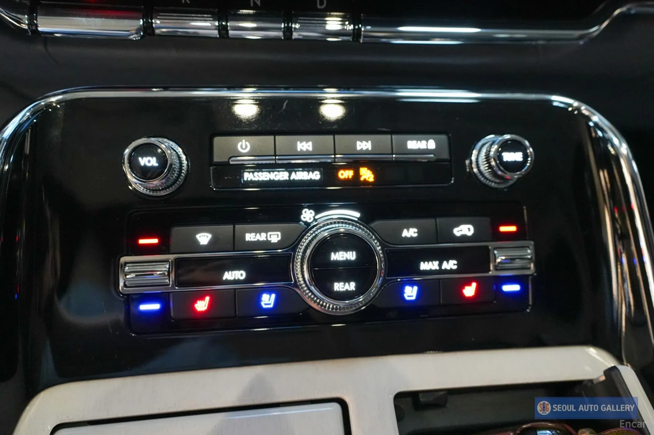 Navigator 4th generation