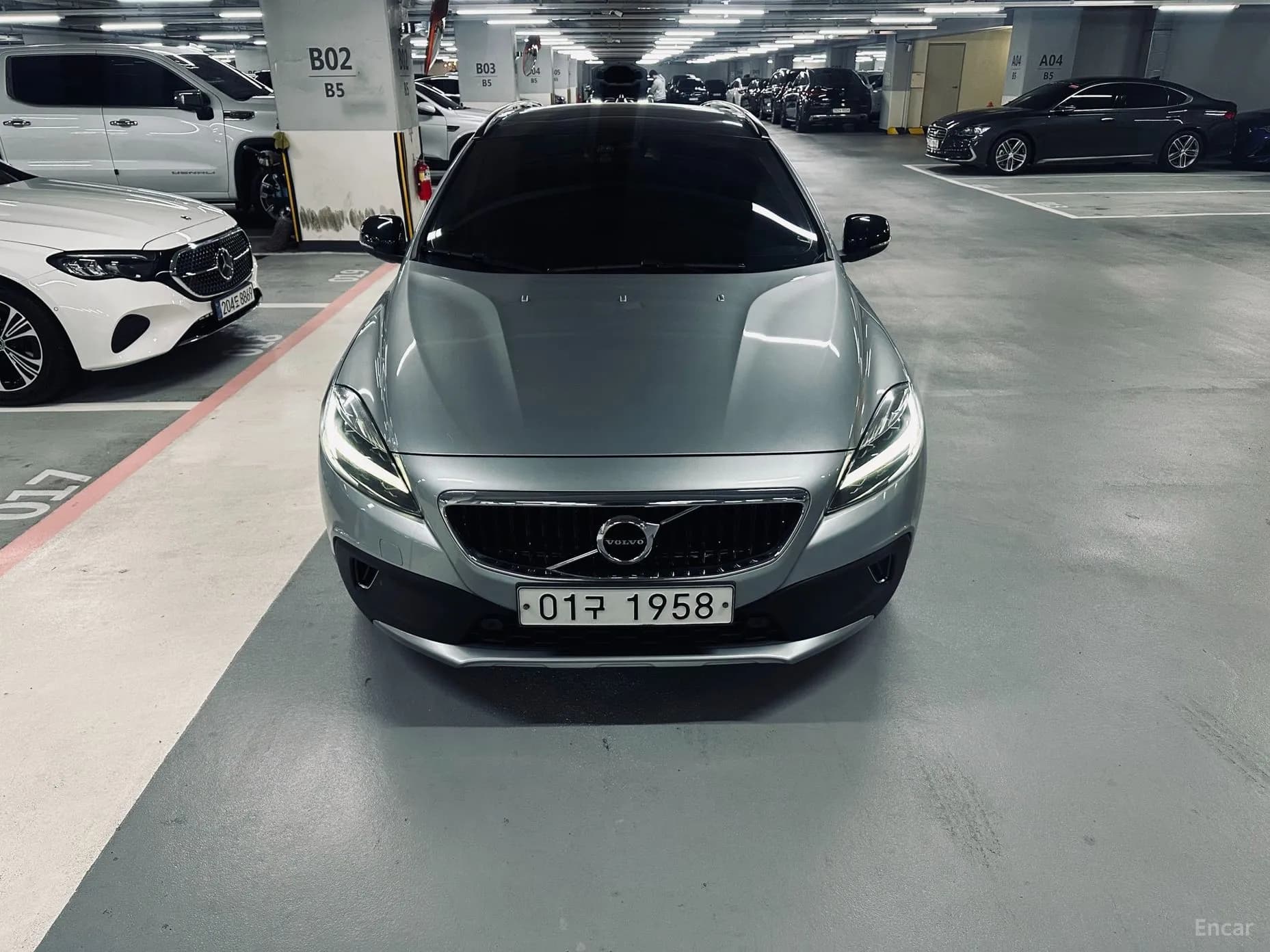 V40 Cross Country