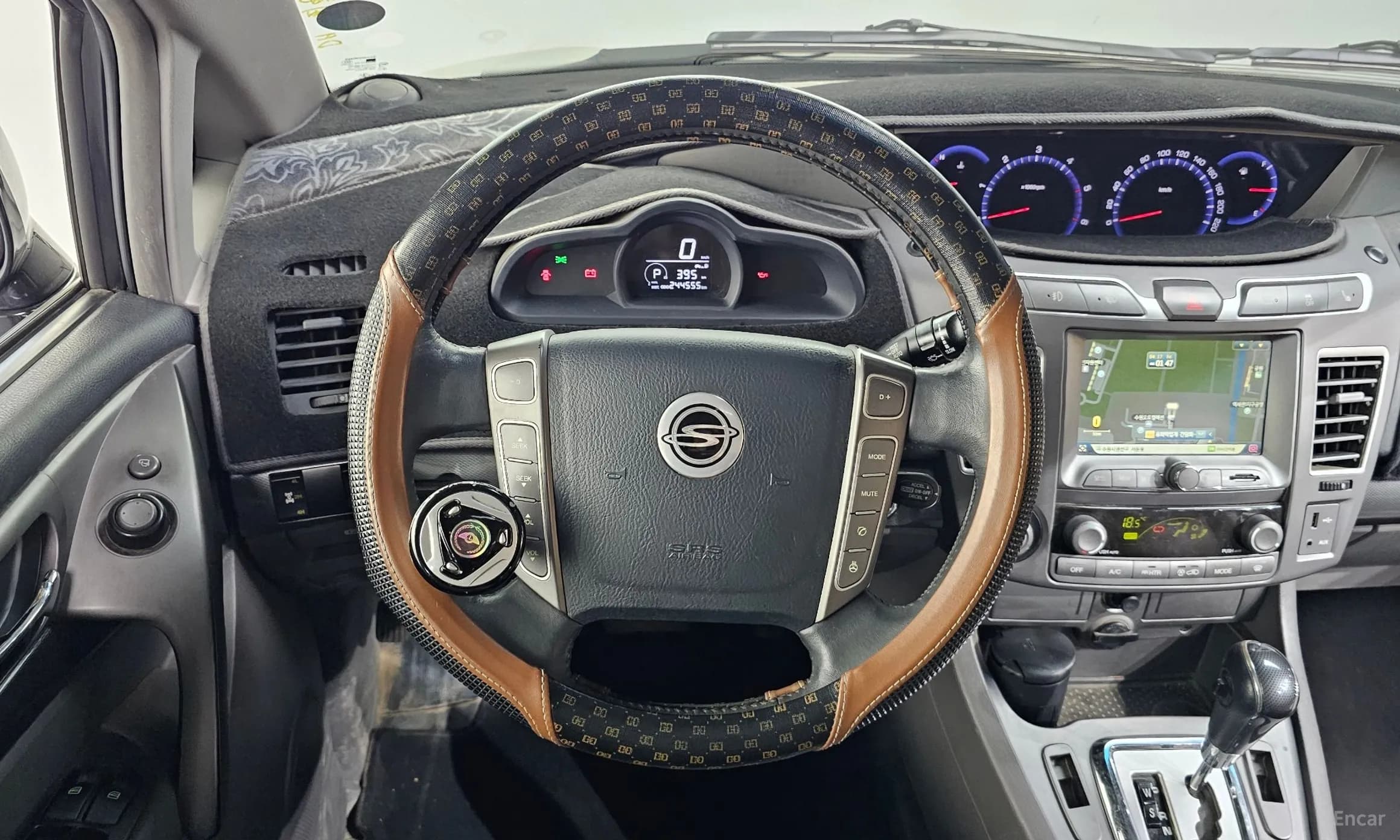 Korando Turismo