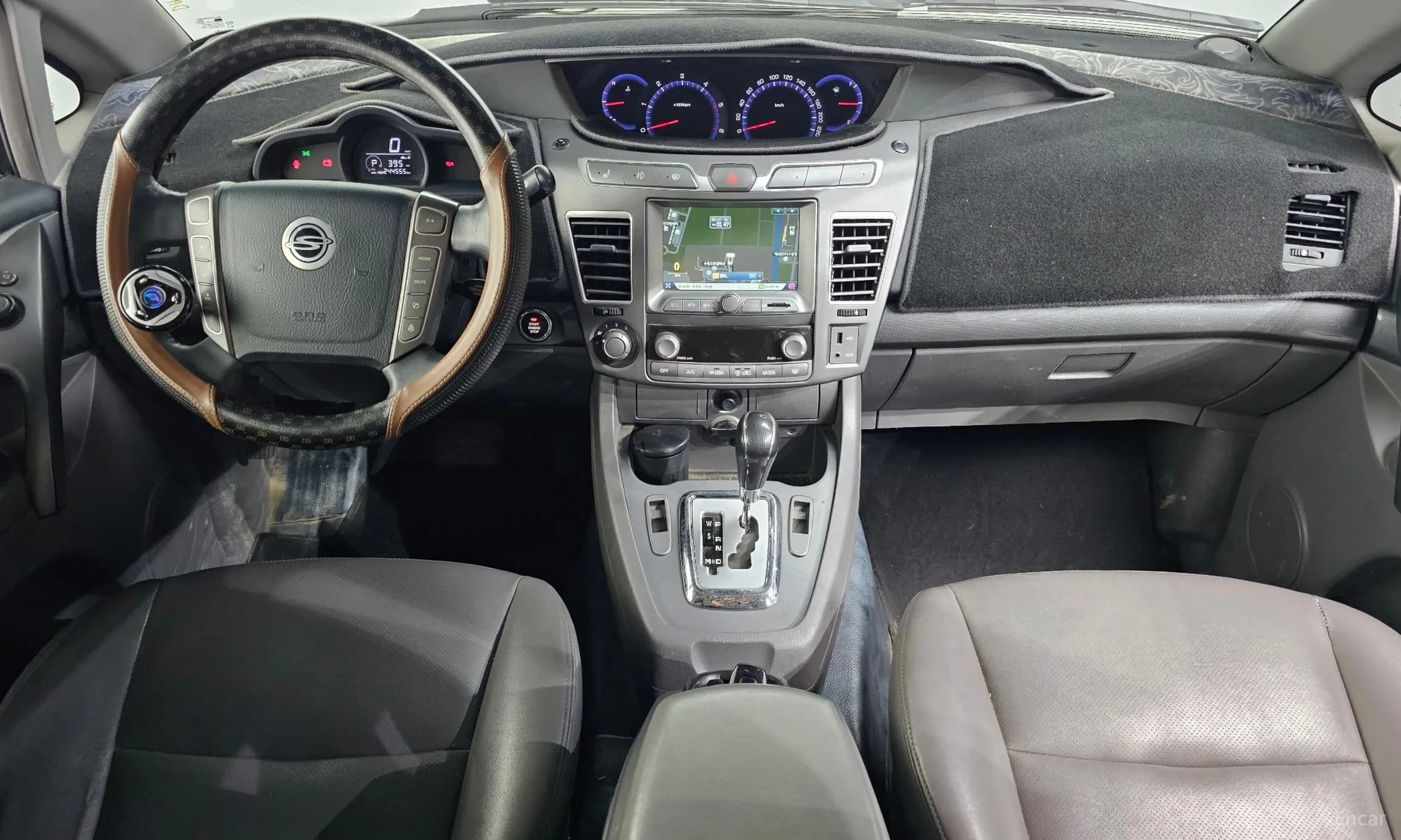 Korando Turismo