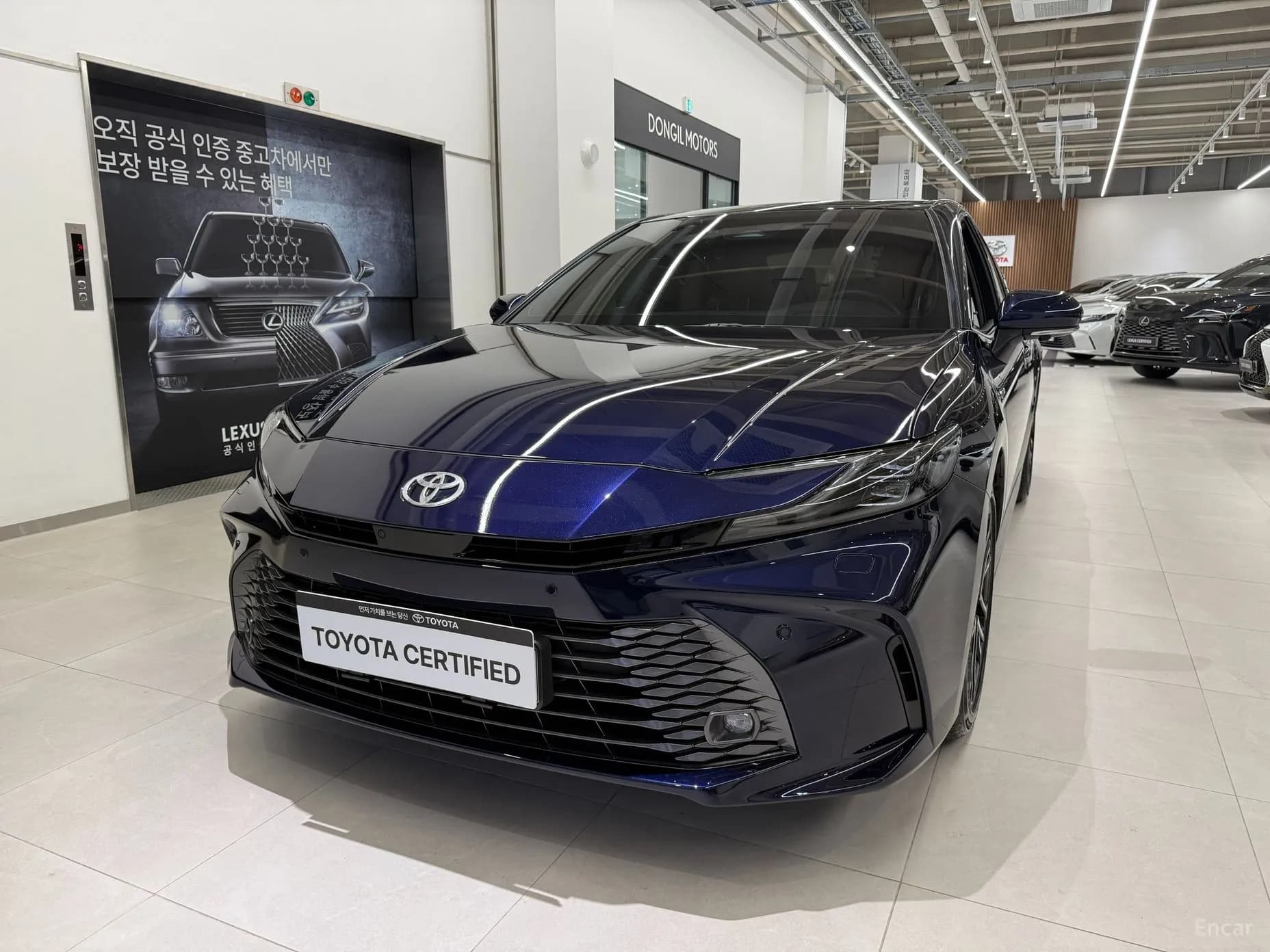 Camry (XV80)