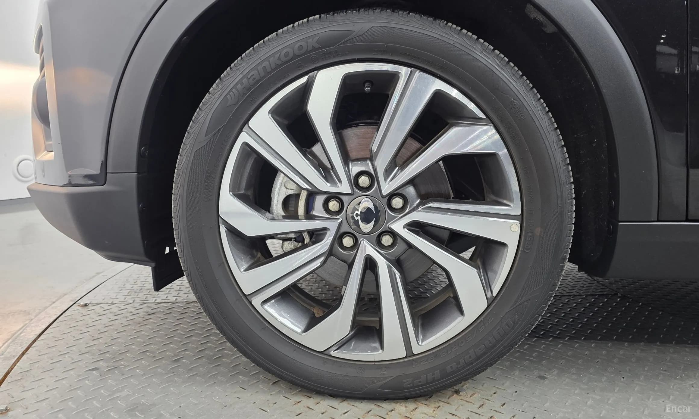 Berry New Tivoli