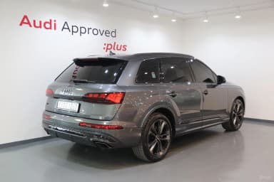 Q7 (4M)