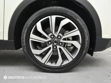 Berry New Tivoli
