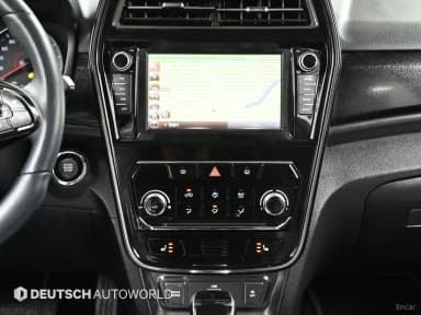 Berry New Tivoli
