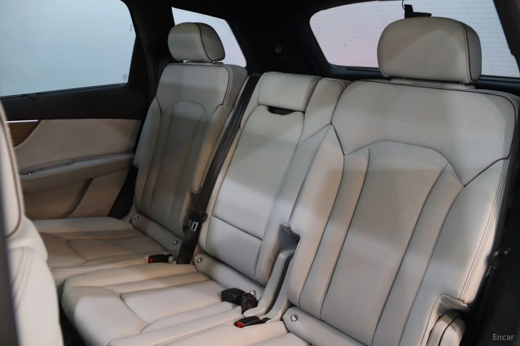Q7 (4M)