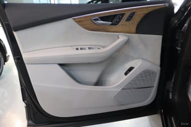 Q7 (4M)