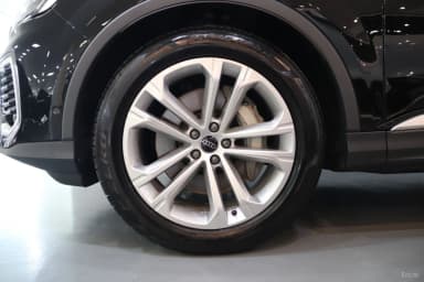 Q7 (4M)