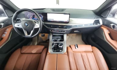 X7 (G07)