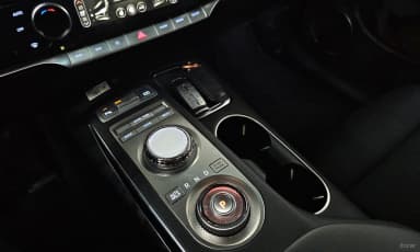 GV70