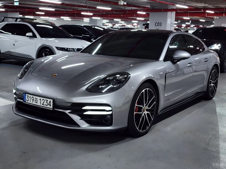 Panamera (971)
