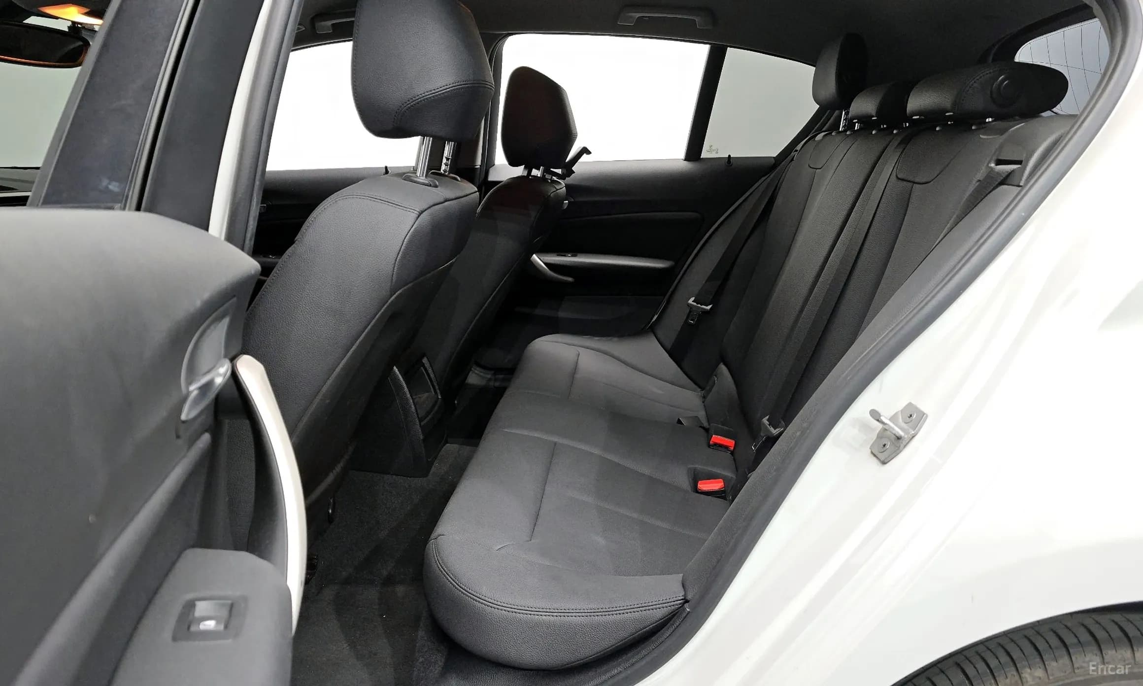 1 Series (F20)