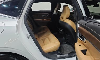 S90