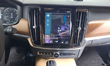 S90