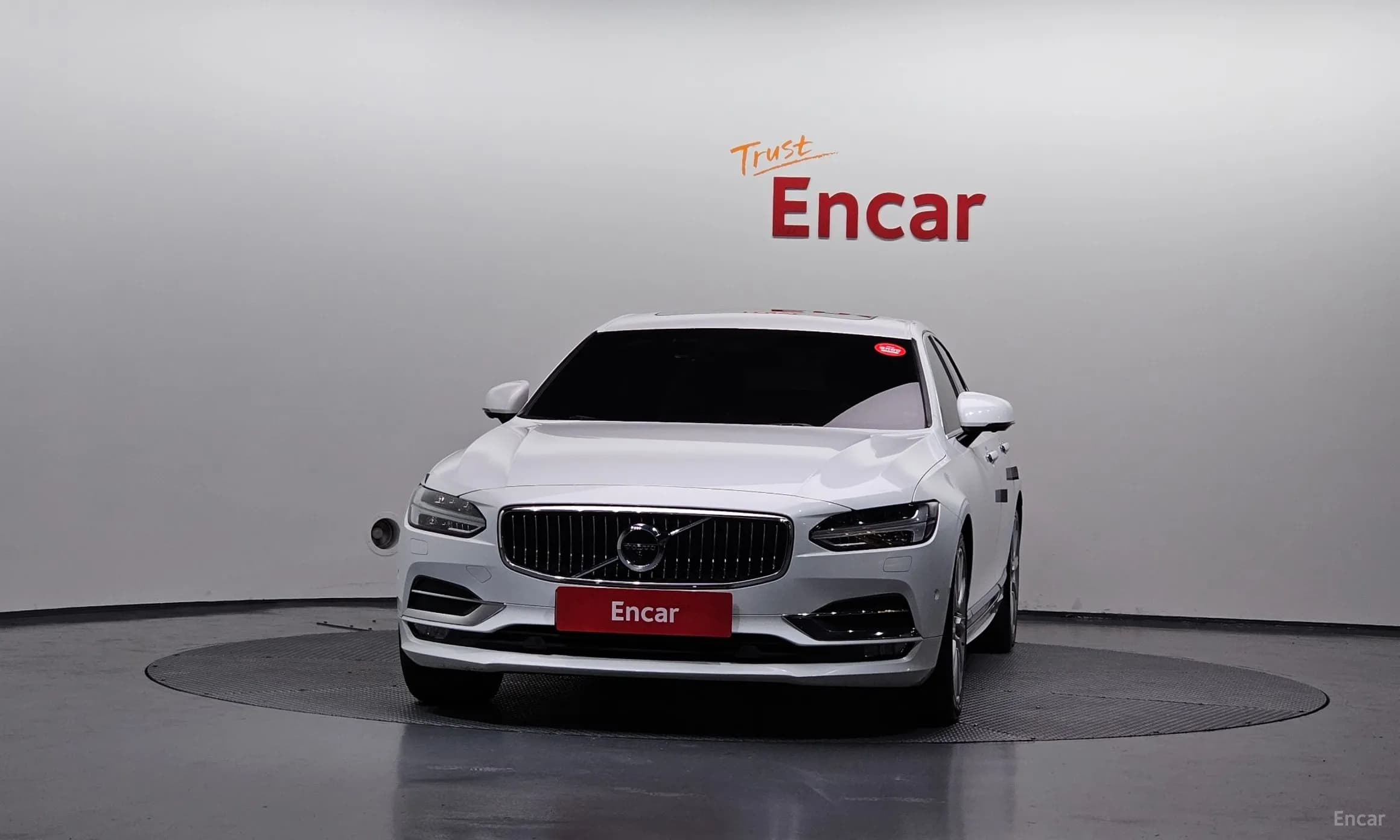 S90