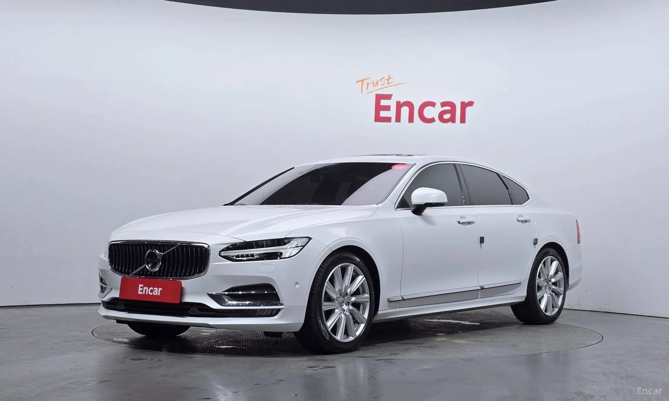 S90