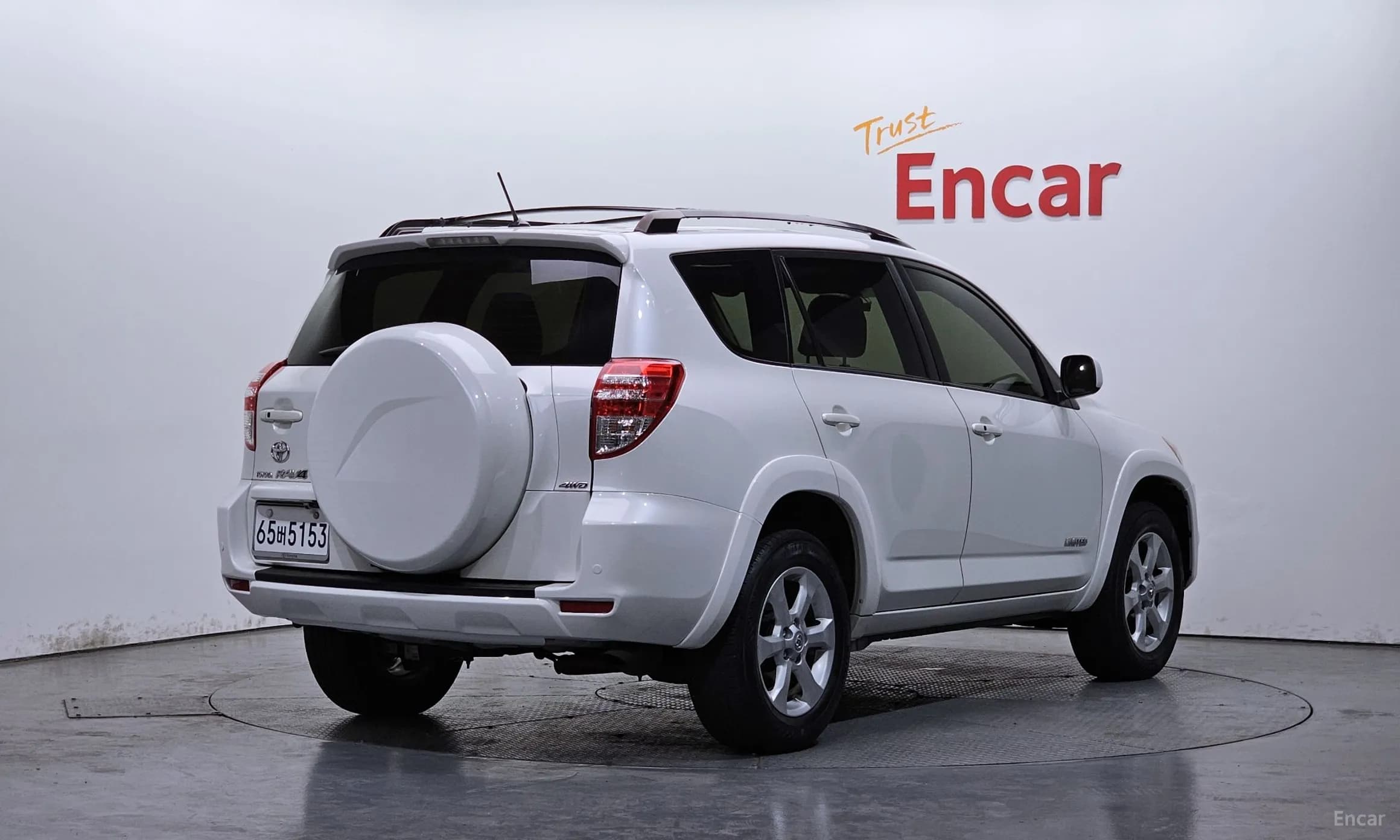 RAV4