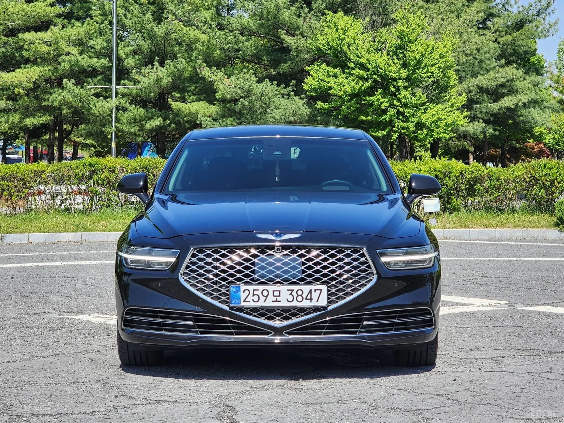 G90
