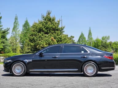 G90