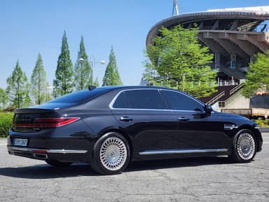 G90