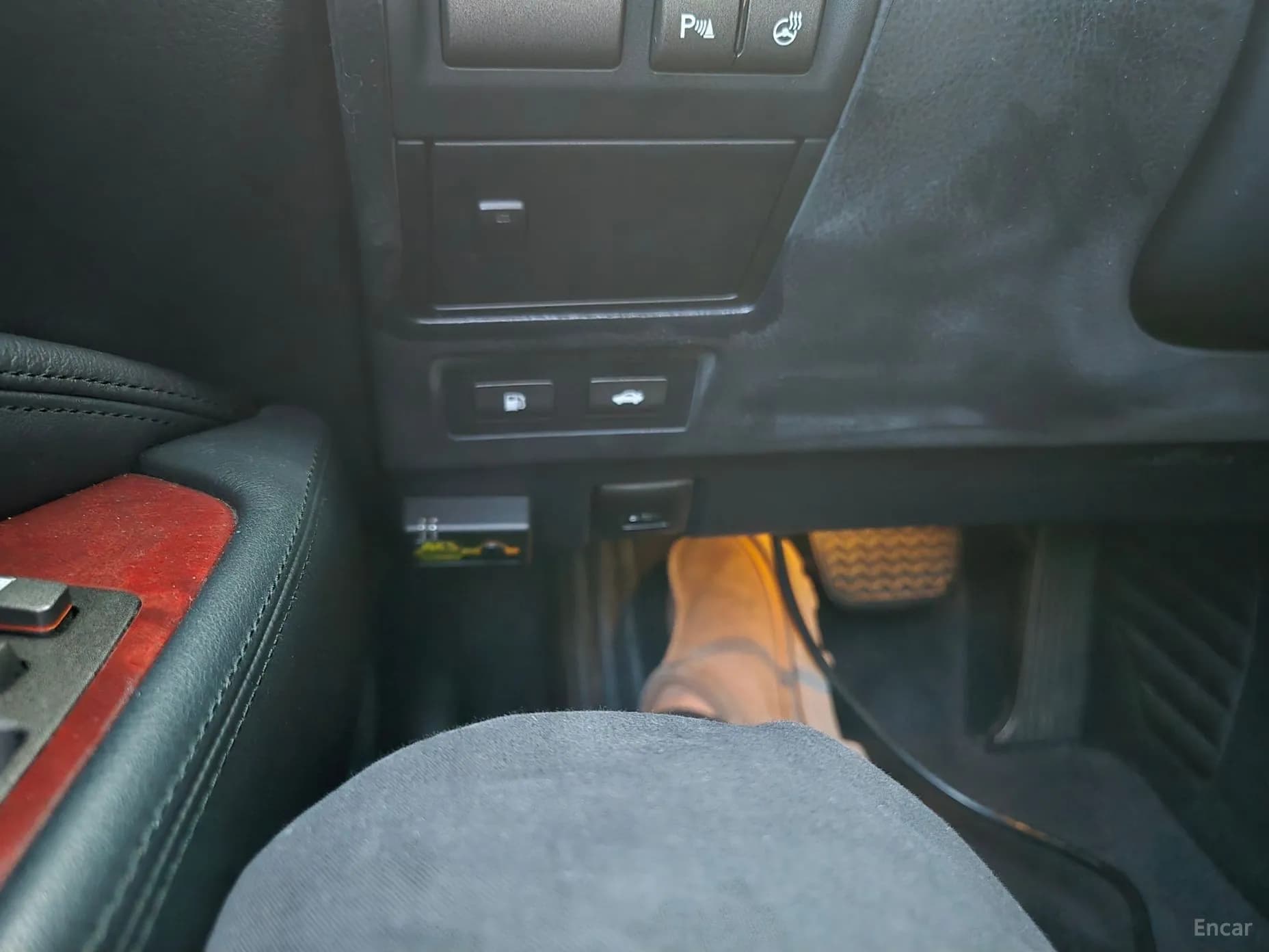 LS460