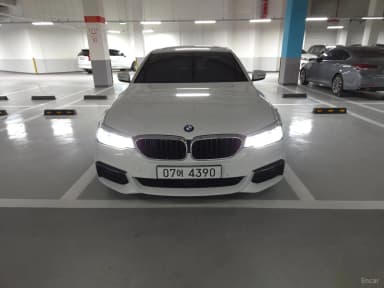 5 Series (G30)