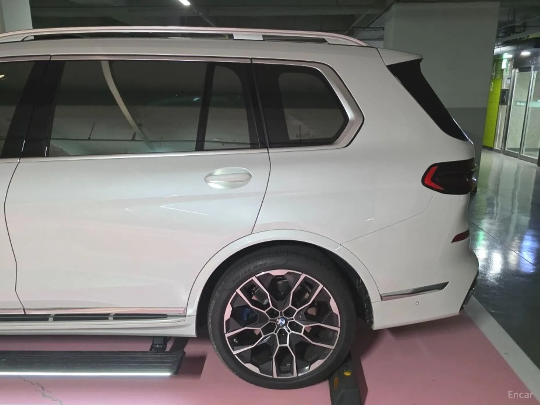 X7 (G07)