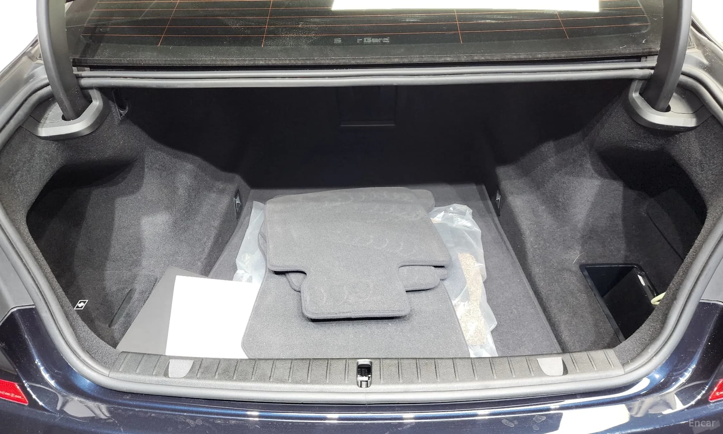 7 Series (G11)