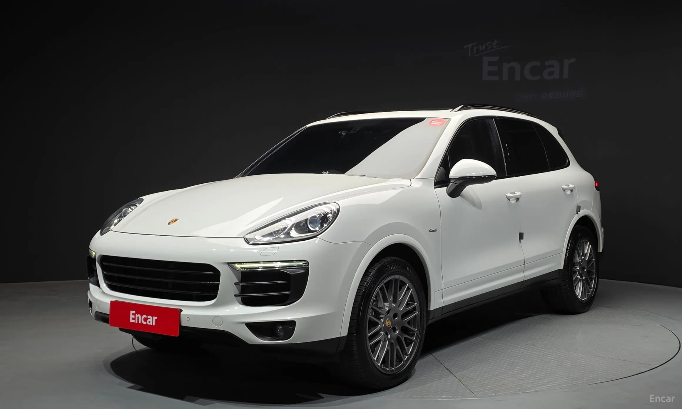 New Cayenne