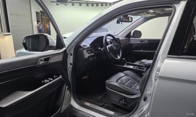 G4 Rexton