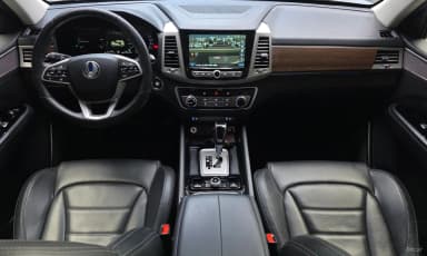 G4 Rexton