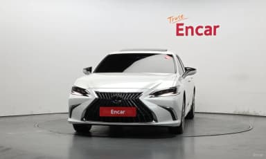 ES300h 7th Generation