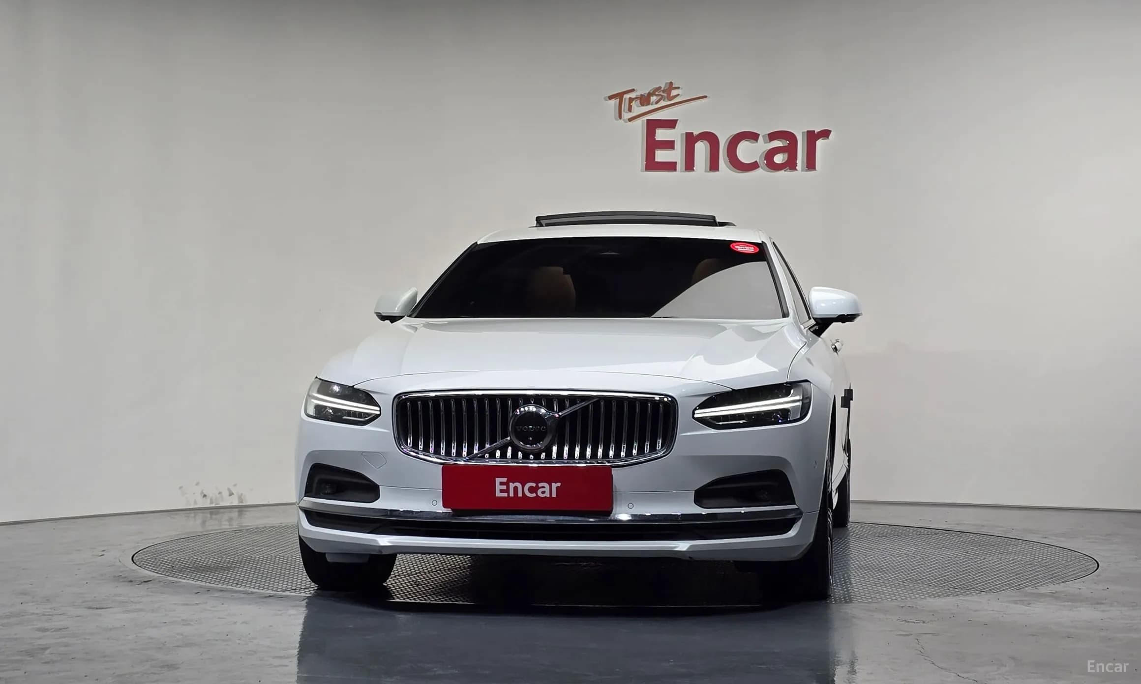 S90