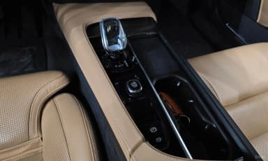 S90