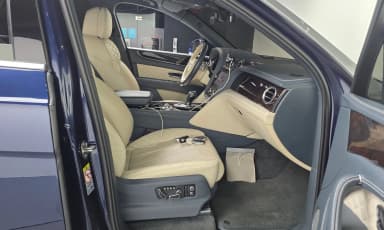 Bentayga