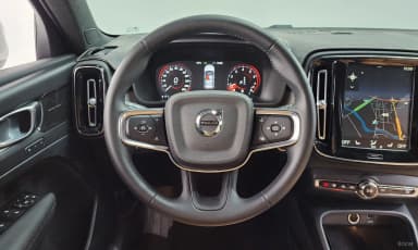 XC40