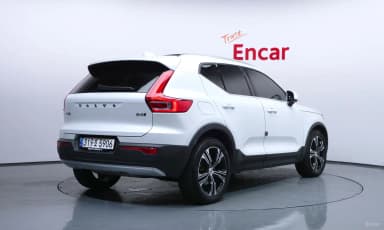 XC40