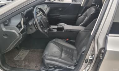 ES300h 7th Generation