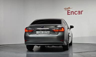 New ES300h