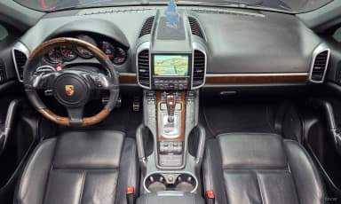 New Cayenne